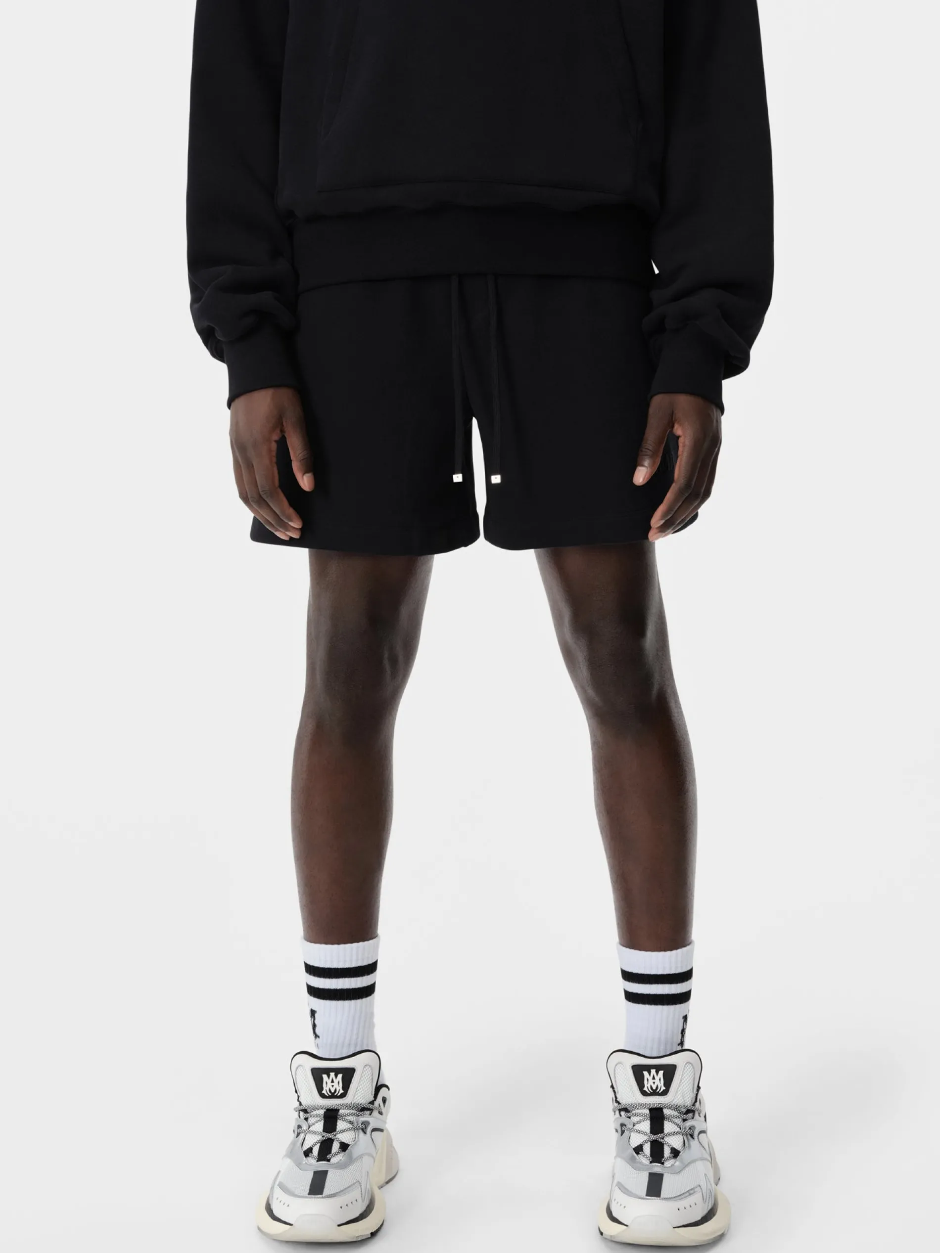 AMIRI Shorts & Sweatpants<EMBROIDERED SHORT BLACK