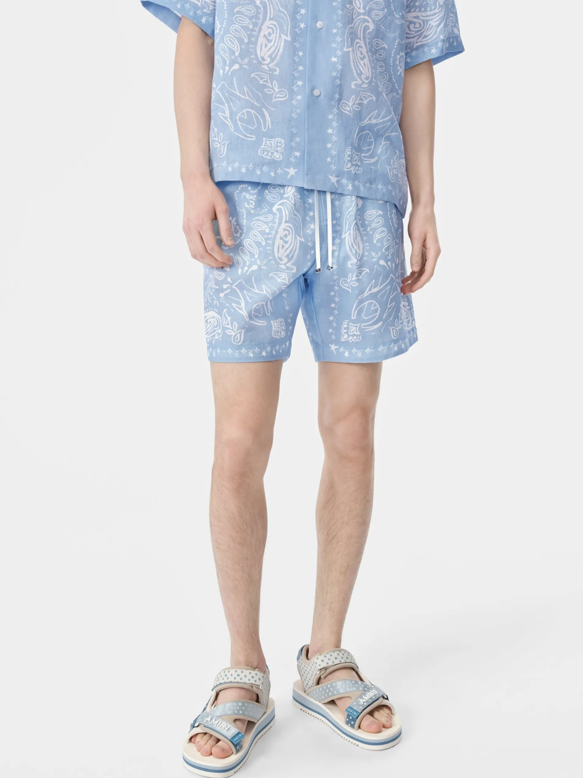 AMIRI Shorts & Sweatpants<BANDANA WATERCOLOR SHORT Cerulean